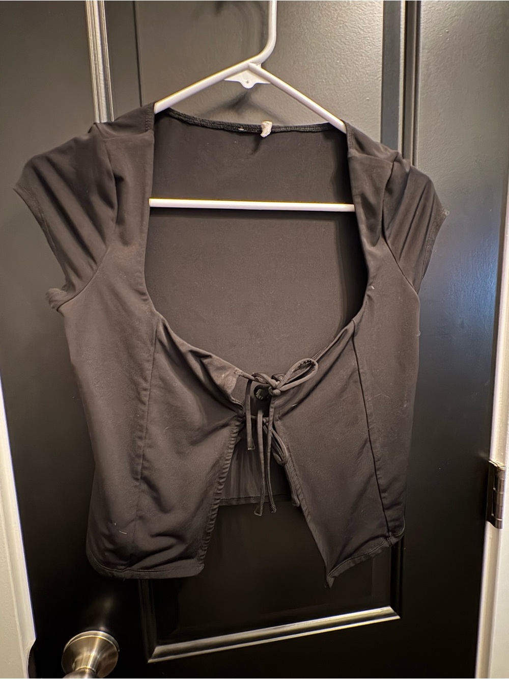 Black Tie-Front Cropped Top